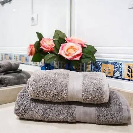 B-rent Tamarindo Casa Sandra דירה *