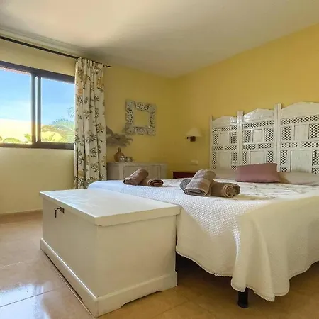 B-rent Tamarindo Casa Sandra דירה *